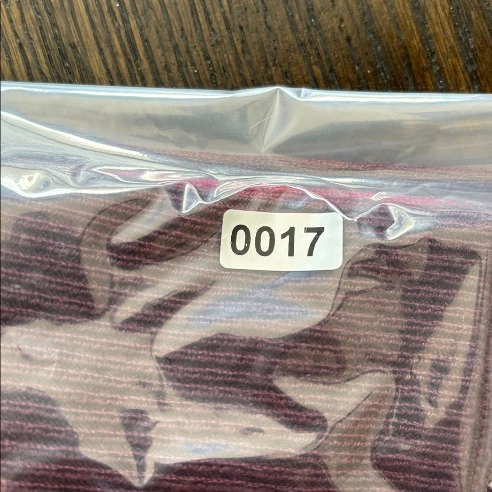 Ann Taylor factory v neck colorblock sweater - Picture 7 of 7